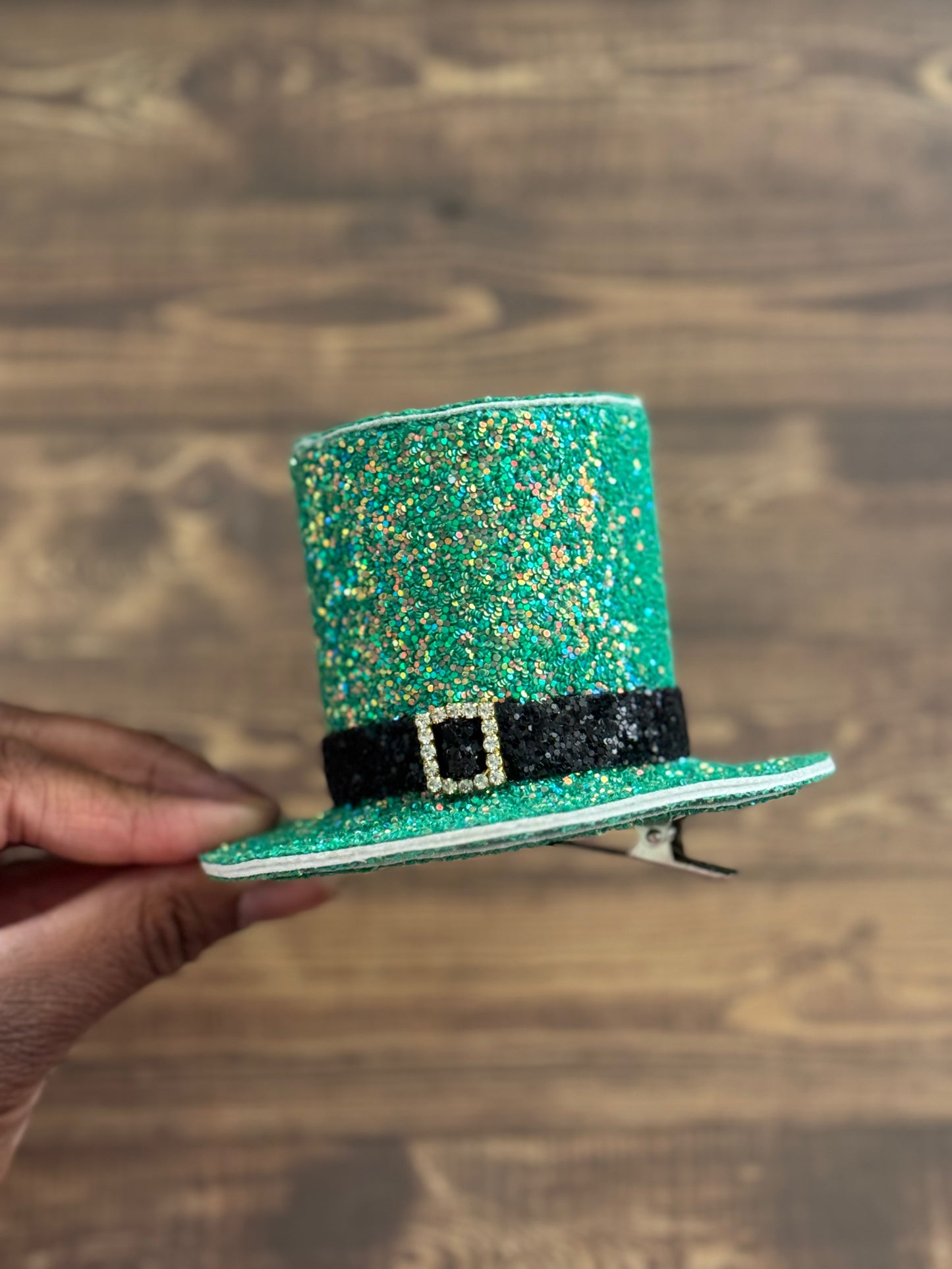 Lucky Top Hat Hair Bow