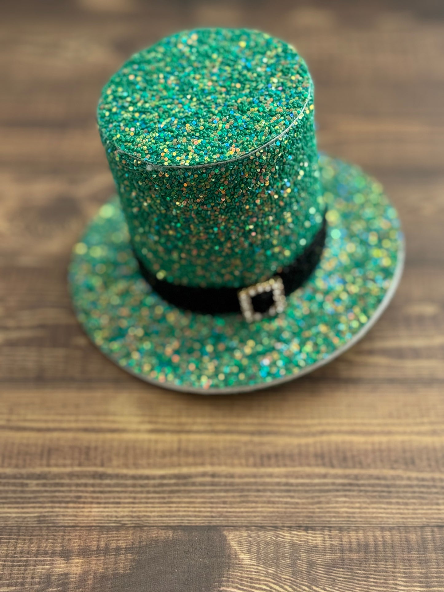 Lucky Top Hat Hair Bow