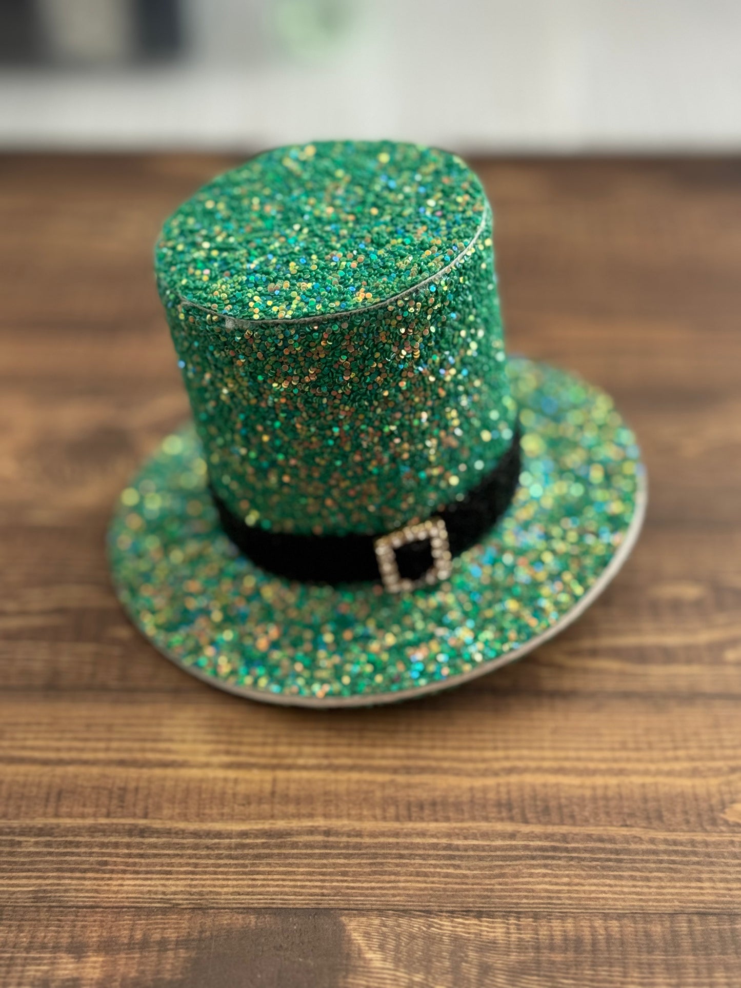 Lucky Top Hat Hair Bow
