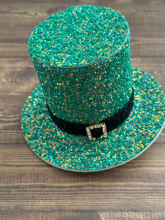 Lucky Top Hat Hair Bow