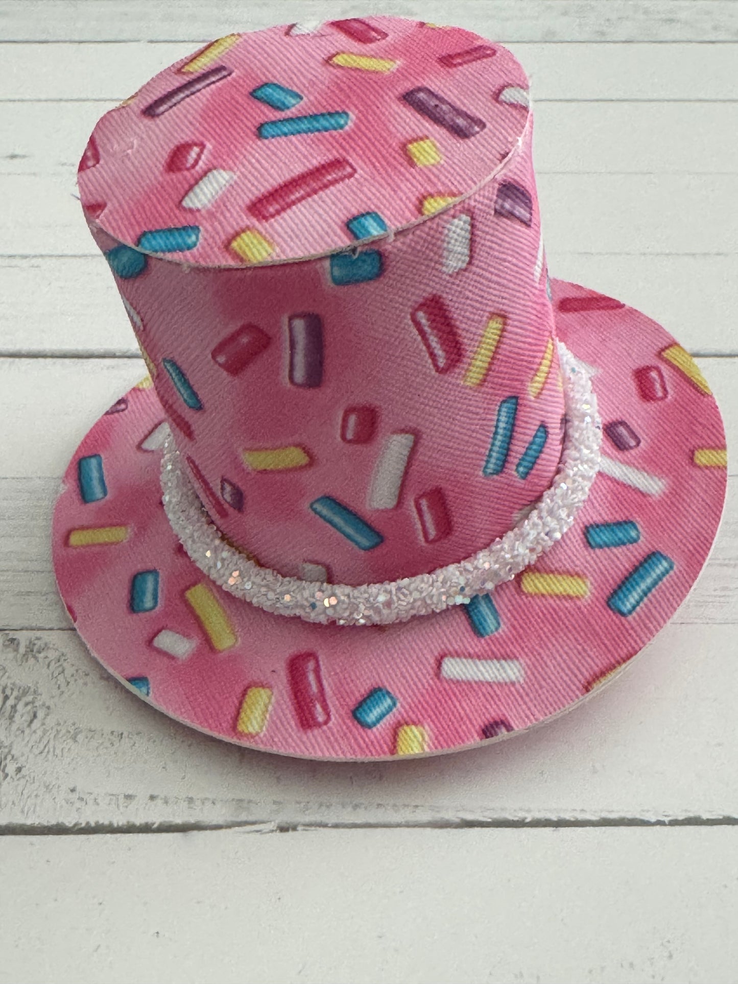 Sprinkles Top Hat Bow