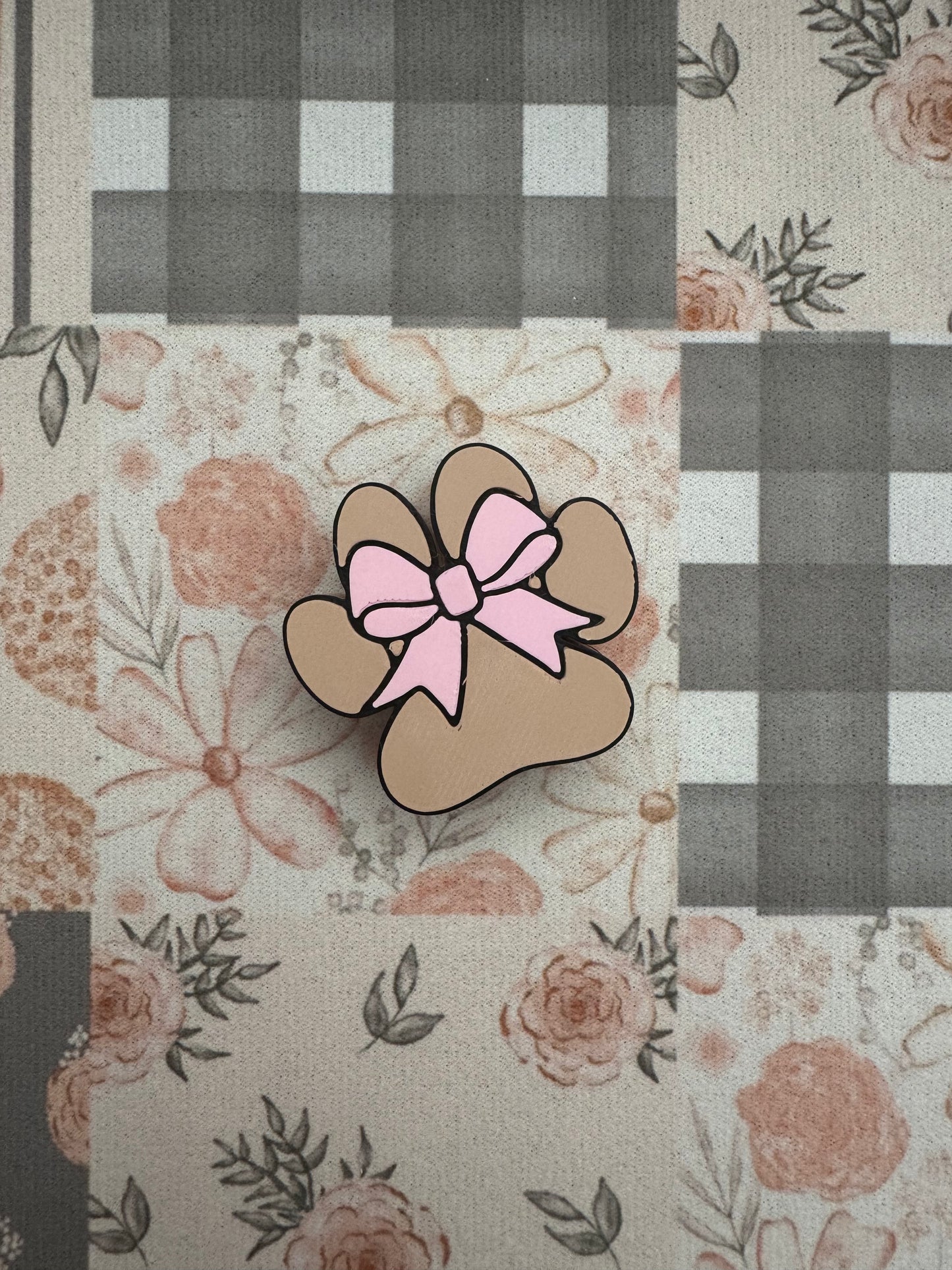 Paw w/Bow Straw Topper