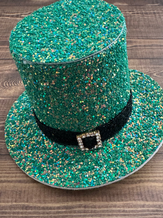 Lucky Top Hat Hair Bow