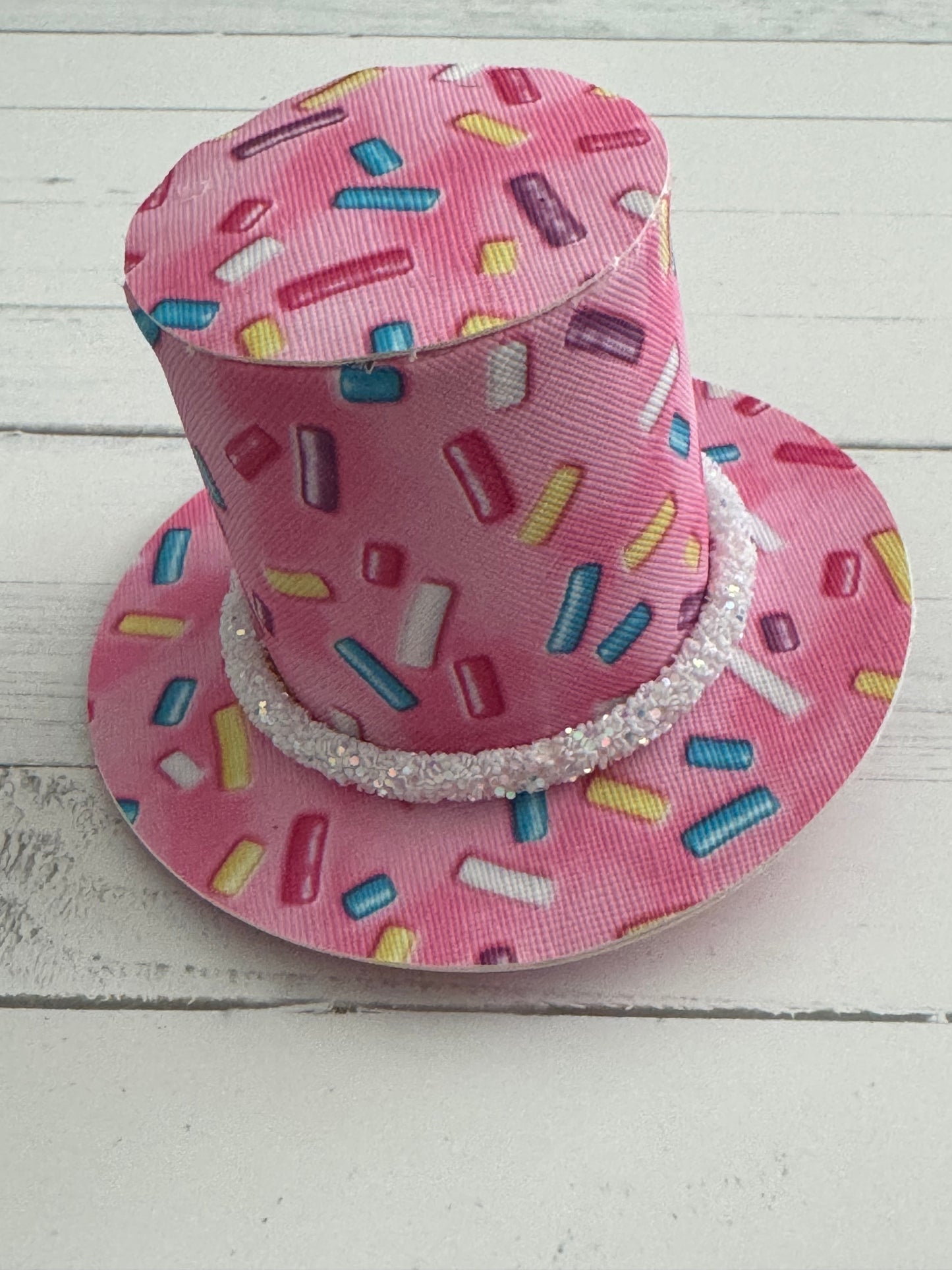 Sprinkles Top Hat Bow